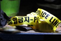 50일 전 죽은 딸 장례도 못치르고 방안에…엄마도 숨진채 발견
